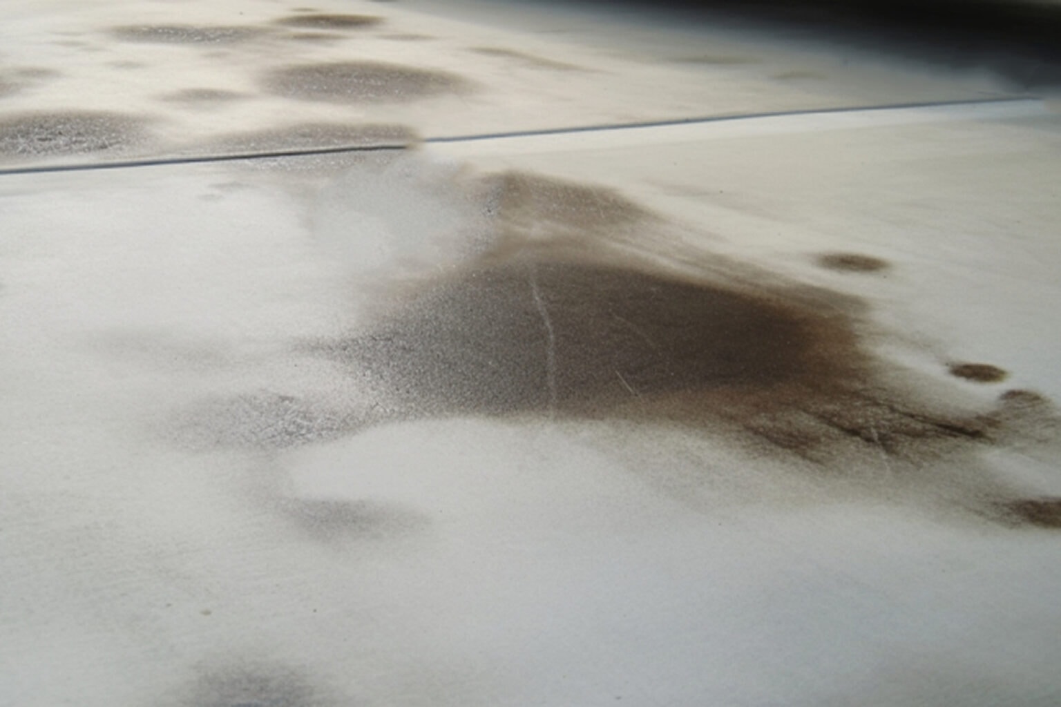 How To Remove Wood Stains On Concrete in Your Des Moines Home