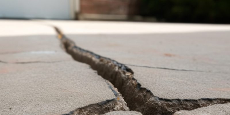 Featured Image - Des Moines Concrete Works How to avoid cracks in concrete